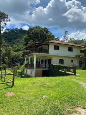 Casa Estrada Vale do Pavão